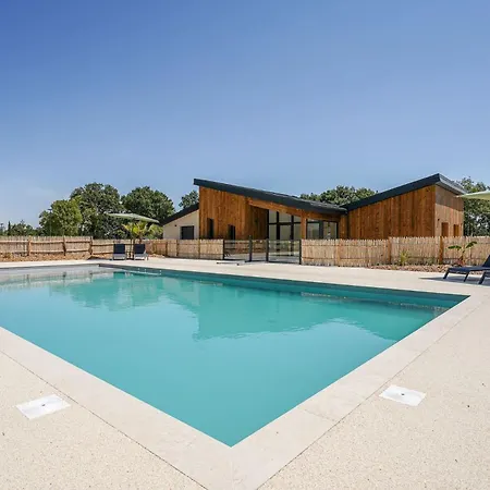 N°23, Golf Et Piscine Commune, 2 Casa de Férias